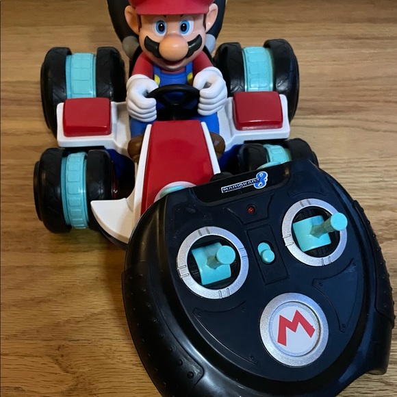 EUC Nintendo Super Mario Kart Anti-Gravity RC Racer - Picture 3 of 4